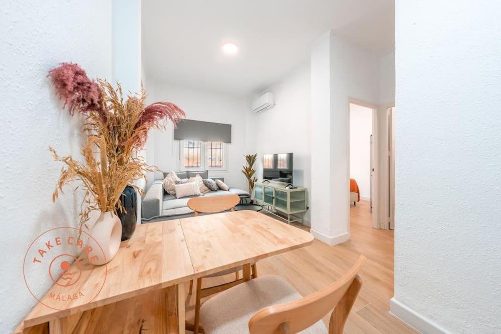 Cosy Apartment With Patio In Malaga - Tcm Exteriör bild