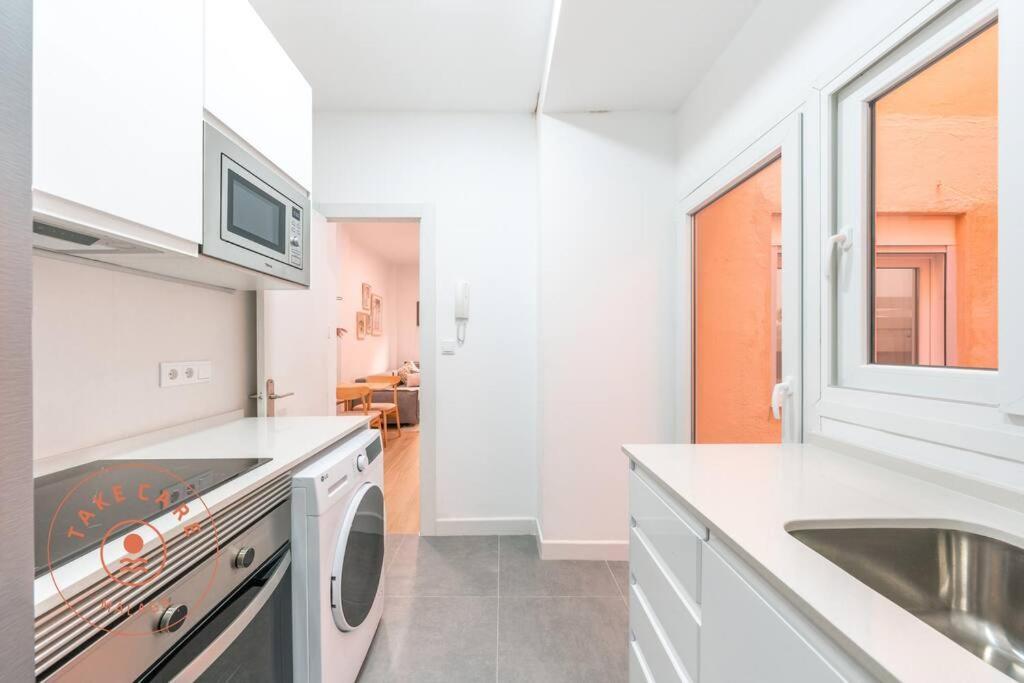 Cosy Apartment With Patio In Malaga - Tcm Exteriör bild