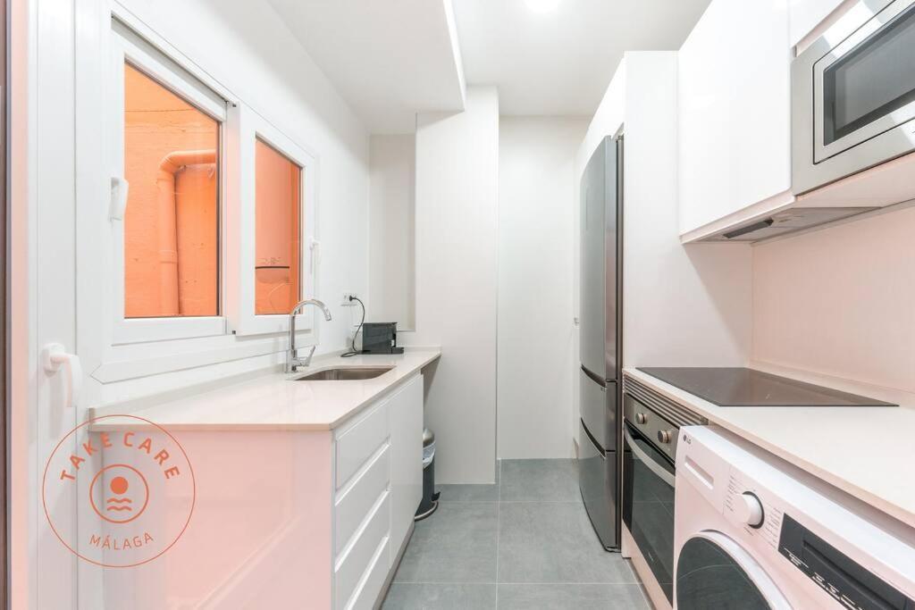 Cosy Apartment With Patio In Malaga - Tcm Exteriör bild