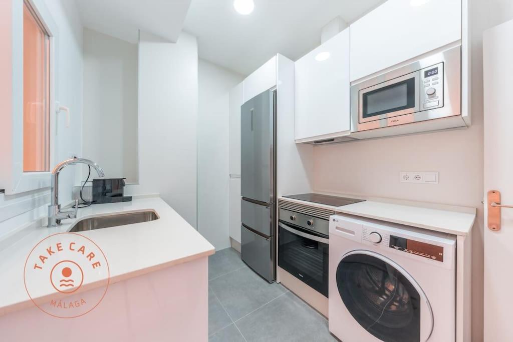 Cosy Apartment With Patio In Malaga - Tcm Exteriör bild