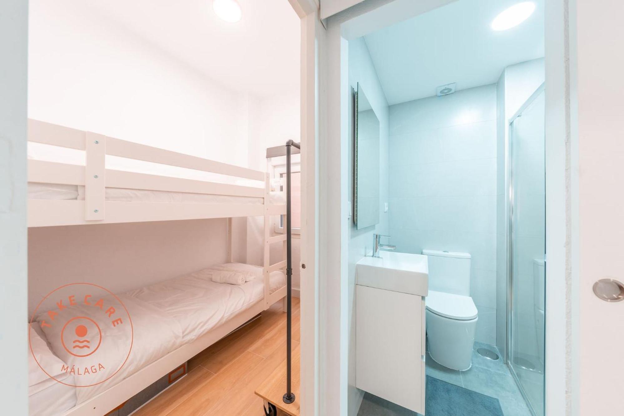 Cosy Apartment With Patio In Malaga - Tcm Exteriör bild